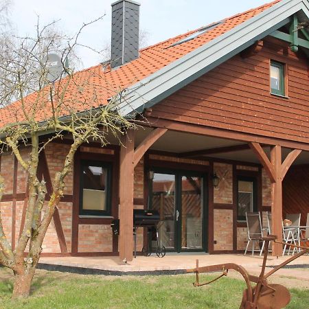 Comfy Farmhouse In Brusow With Garden Kröpelin Esterno foto